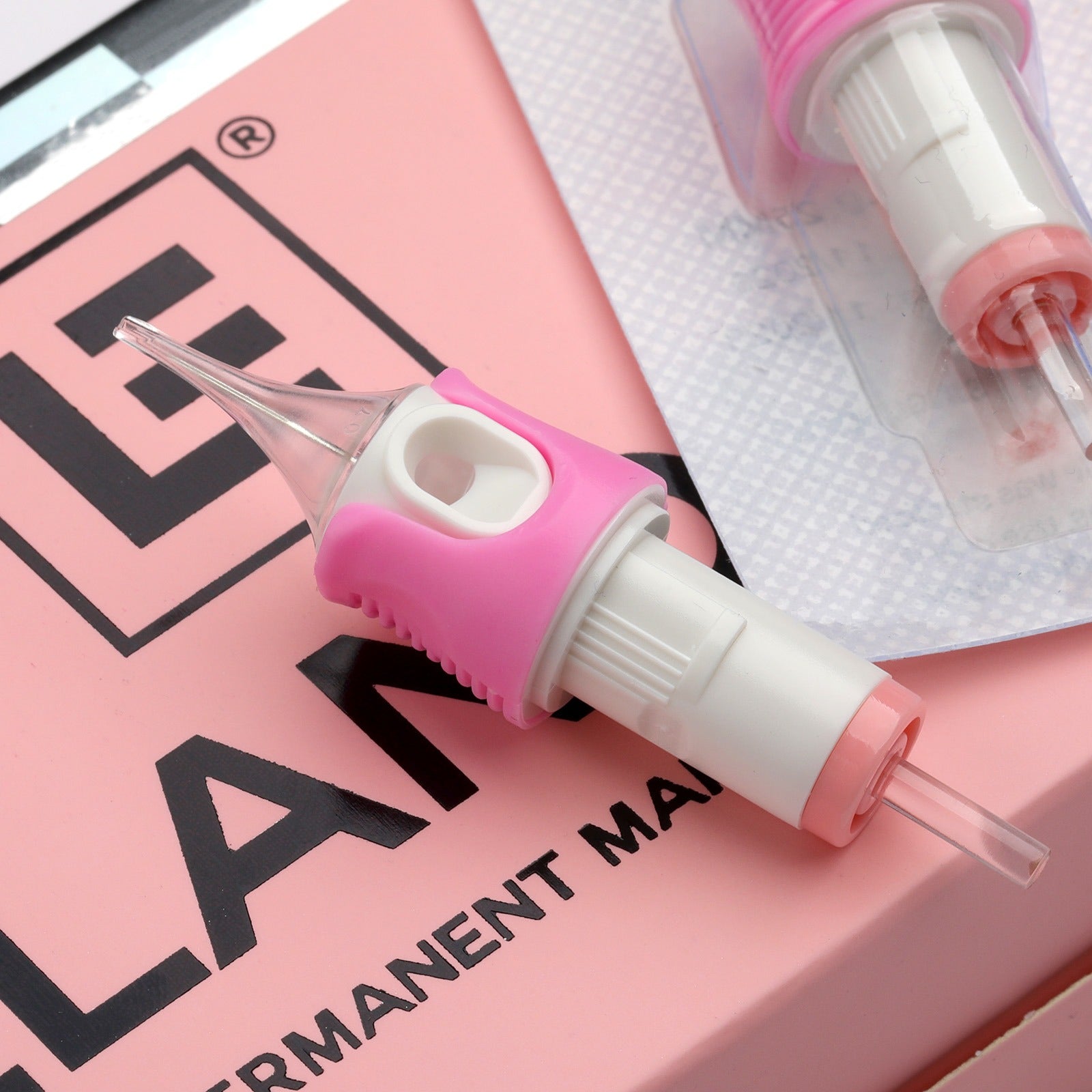 Deluxe ELANORE Nadel Soft - Universal