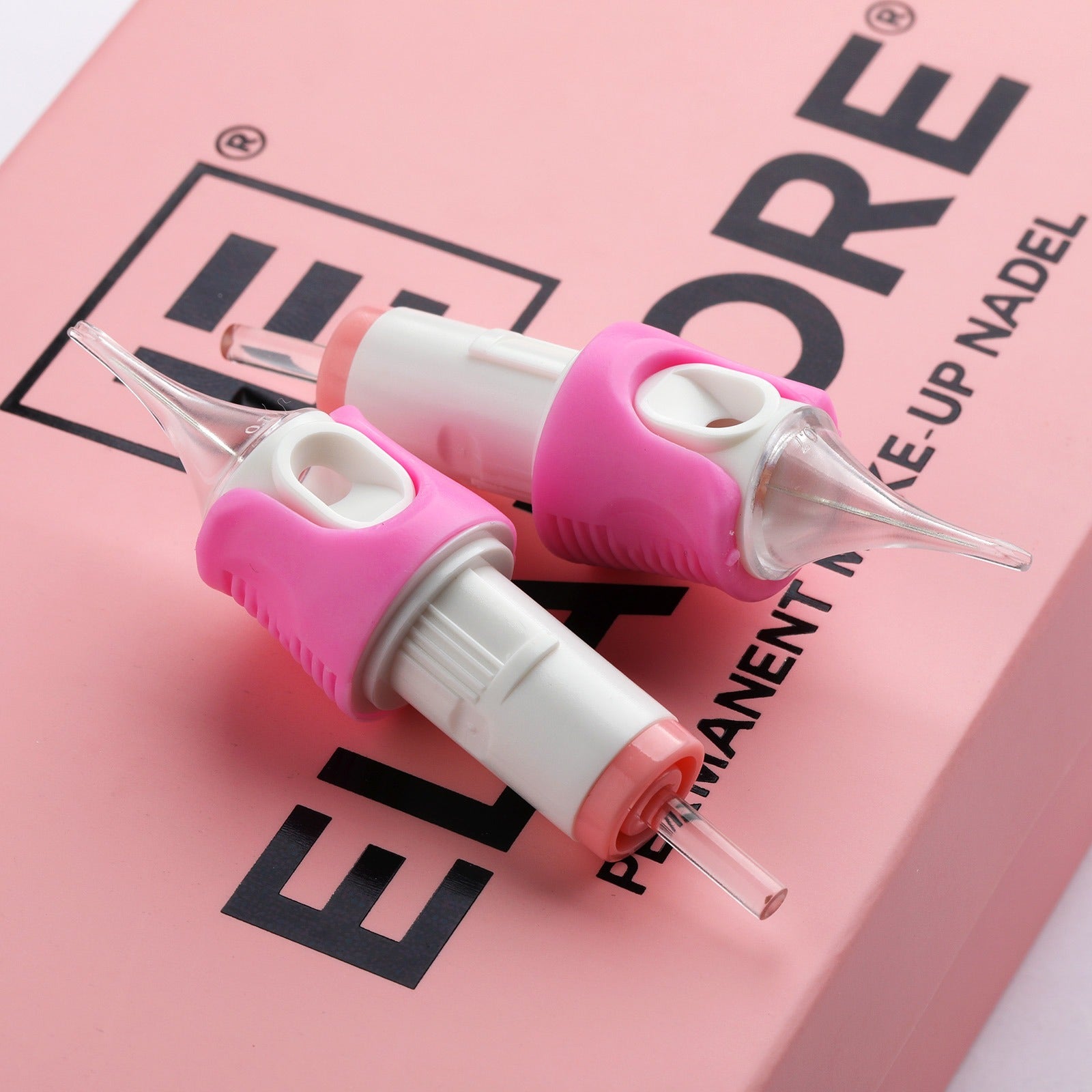 Deluxe ELANORE Nadel Soft - Universal