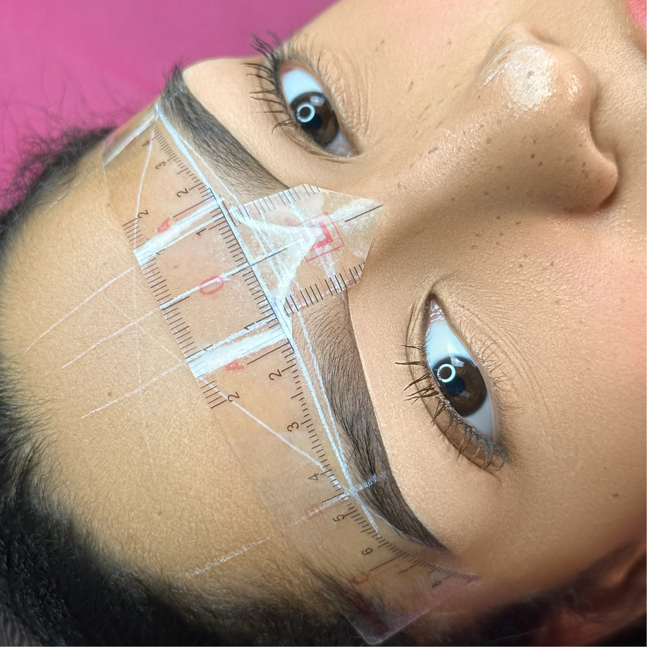 Deluxe Mapping - Große Augenbrauen Schablone zum Aufkleben